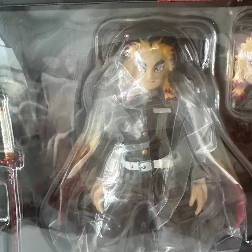 [BUNJANG] Buzzmod Demon Slayer Kyojuro Rengoku Figure / 버즈모드 buzzmod 귀멸의 칼날 렌고쿠 피규어 (1.0)