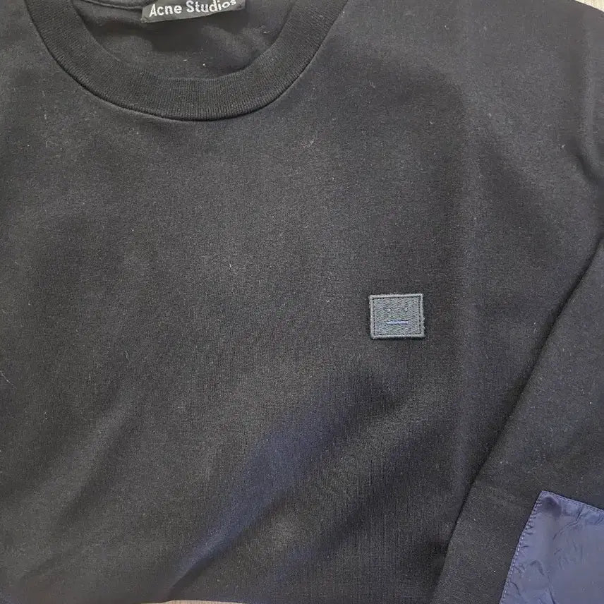[BUNJANG] Acne Studios Sweatshirt / 아크네 스튜디오 맨투맨 S