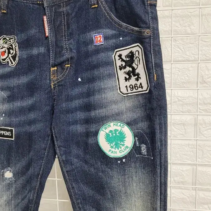 [BUNJANG] DSQUARED2 17 Season Multi-Patch Slim Fit Jeans / [31-32]디스퀘어드2 17년도시즌 멀티패치 디테일 슬림핏청바지 스판o