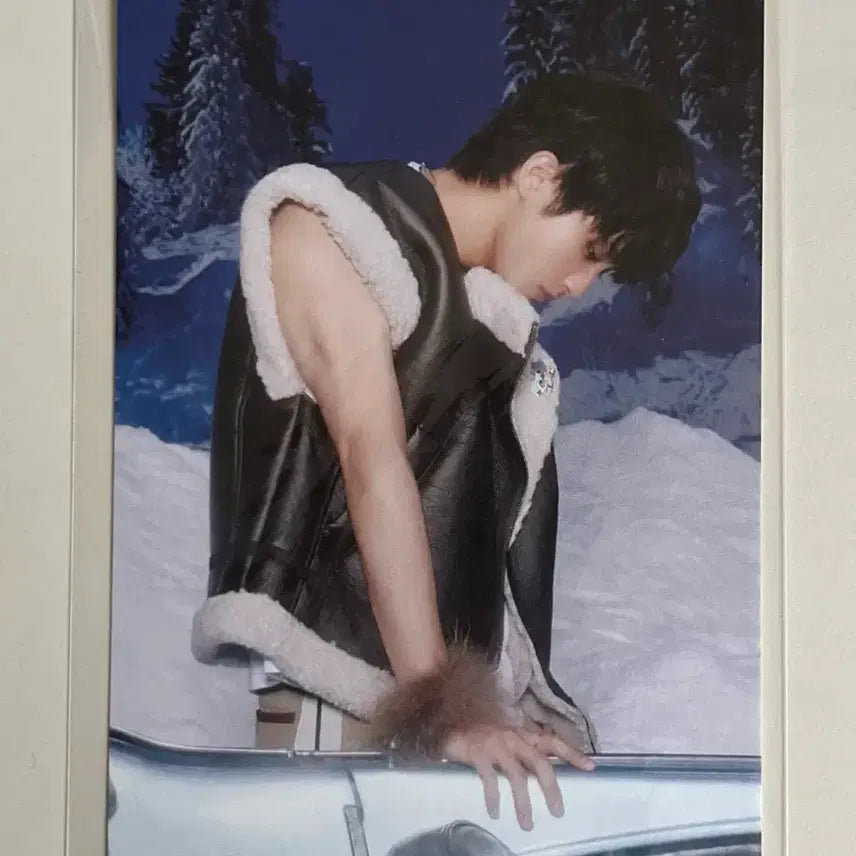 [BUNJANG] NCT 127 2022 Winter Album (Postcard Mark, Bromide Taeyong) Full Set / SMCU 2022 Winter 127 앨범(엽서 마크, 브로마이드 태용)