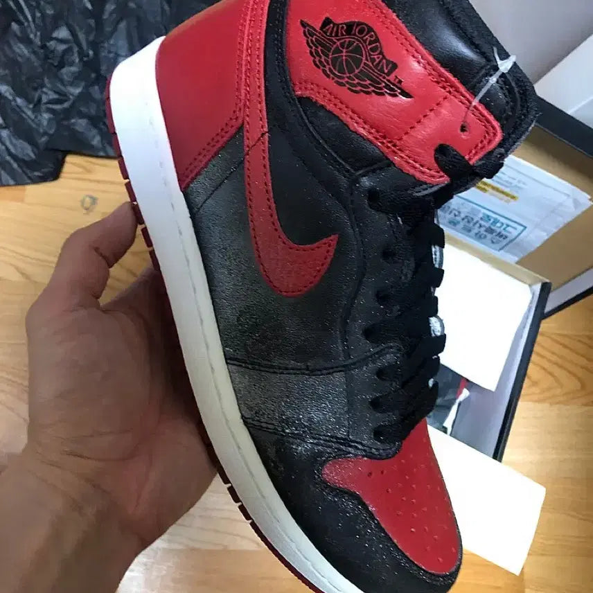 [BUNJANG] Air Jordan 1 Retro High OG Bred 2016 / 조던1 브레드 2016