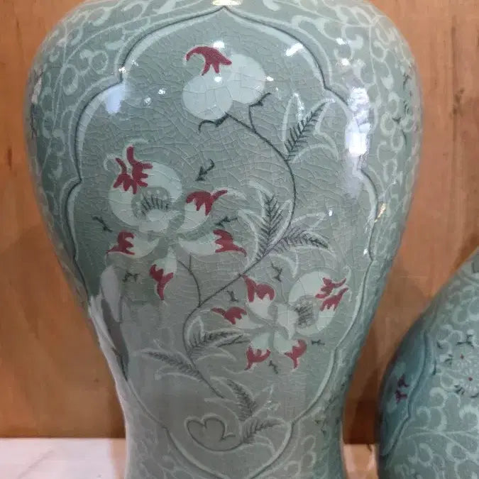 [BUNJANG] Myungbi Pottery Kim Jin-seok Celadon Vase and Bottle Set / 명비도예 김진석 청자 도자기 매병과 주병