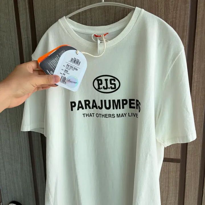 [BUNJANG] Parajumpers Logo Short Sleeve T-Shirt Off White (M) / 새상품(M)파라점퍼스 로고 반팔 티셔츠 오프화이트