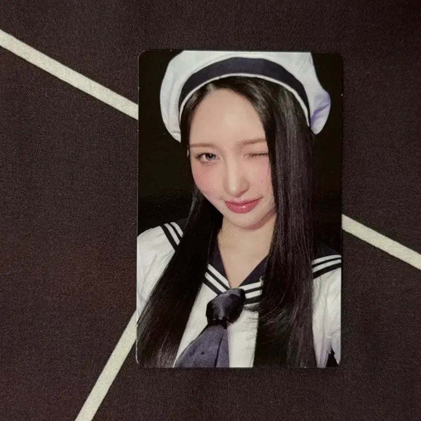 [BUNJANG] IVE (G)I-DLE REVIVE+ WithMU Lucky Draw Gaeul Photocard Marine Look Fancon / 아이브 REVIVE+ 리바이브 위드뮤 럭드 가을 포카 마린룩 팬콘