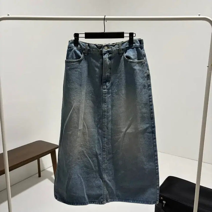 [BUNJANG] Light Wash Long Skirt L / 연청 롱스커트 새상품 L