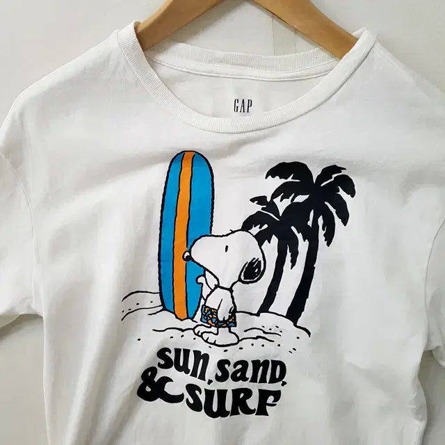 [BUNJANG] GAP x PEANUTS Snoopy T-Shirt / GAP x PEANUTS 스누피 티셔츠