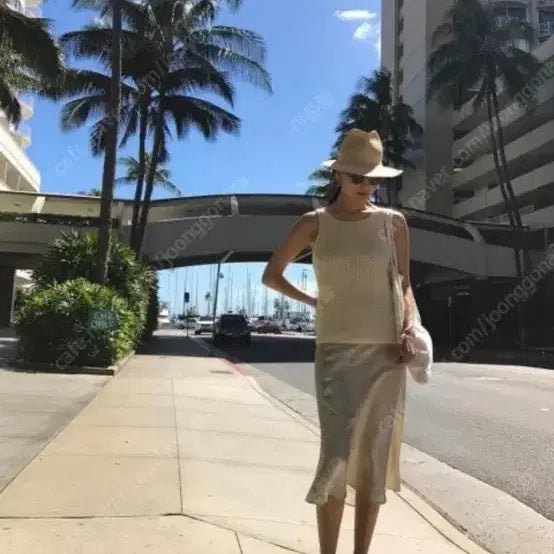 [BUNJANG] Urbanic 30 Satin Skirt / 얼바닉30 새틴 스커트