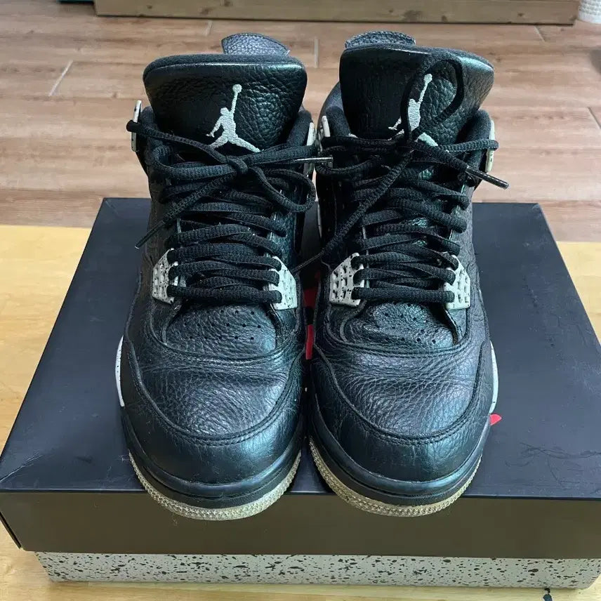 [BUNJANG] Nike Air Jordan 4 Retro Oreo Sneakers US 7.5 / 나이키 조던4 오레오 레트로 255