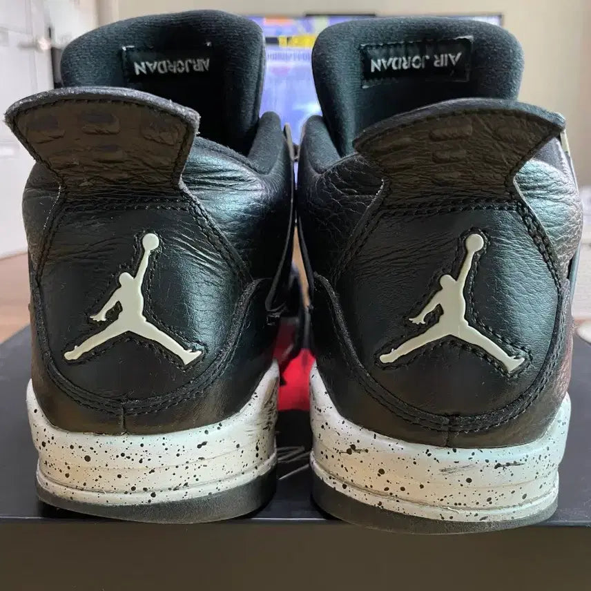 [BUNJANG] Nike Air Jordan 4 Retro Oreo Sneakers US 7.5 / 나이키 조던4 오레오 레트로 255