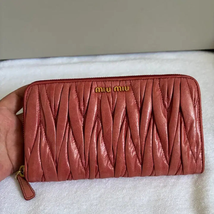 [BUNJANG] Miu Miu Pink Long Wallet / 미우미우 장지갑 정품