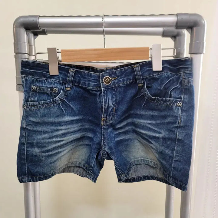 [BUNJANG] Vintage Washed Denim Shorts / 빈티지 워싱 데님 반바지