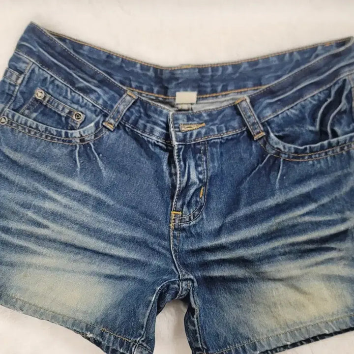 [BUNJANG] Vintage Washed Denim Shorts / 빈티지 워싱 데님 반바지