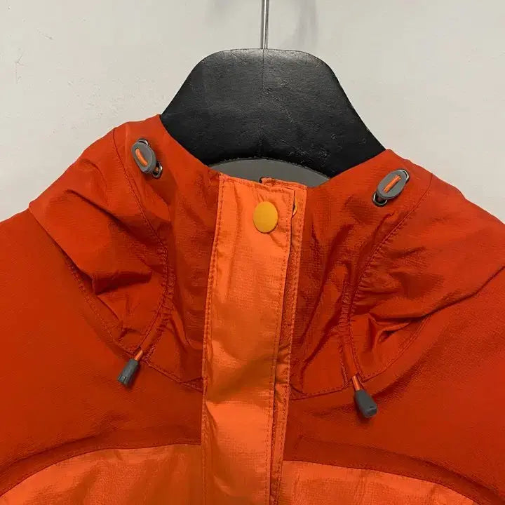 [BUNJANG] Vintage Mont-bell Nylon Jacket / 빈티지 MONT-BELL 나일론 자켓