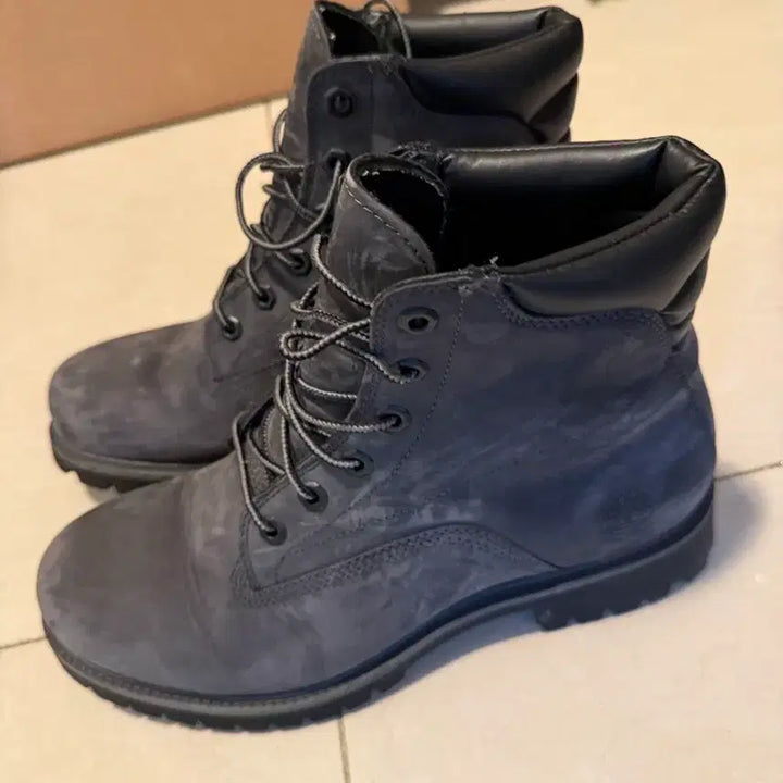 [BUNJANG] Timberland Waterproof Walker Boots Grey Size 270 / 팀버랜드 워커부츠 그레이 270