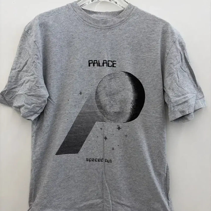 [BUNJANG] Palace Spaced Out T-Shirt / PALACE 티셔츠 사이즈 M