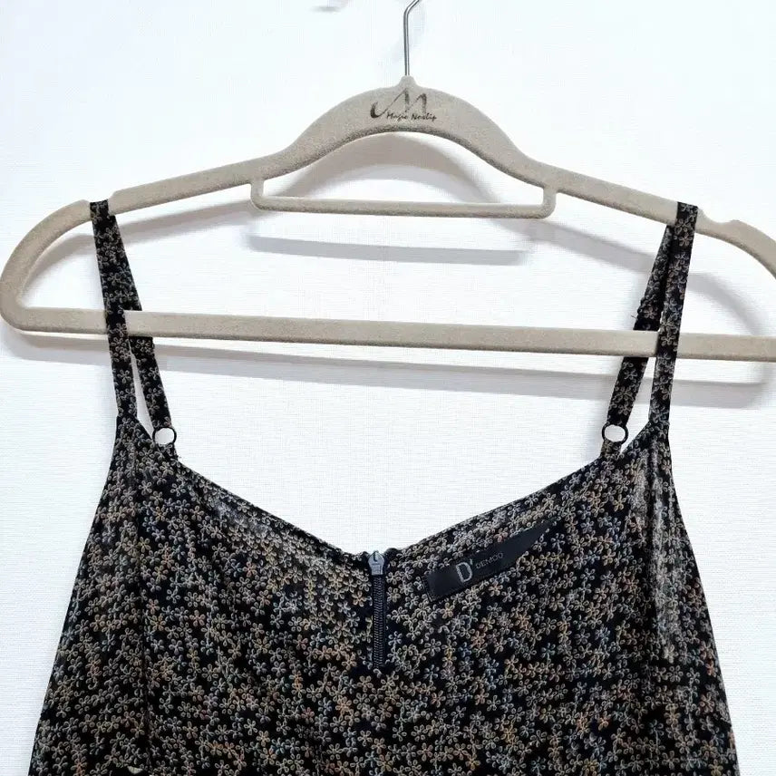 [BUNJANG] DEMOO Dot Pattern Spaghetti Strap Mini Dress / 데무 도트 패턴  끈나시 원피스