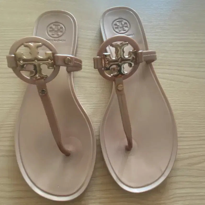 [BUNJANG] Tory Burch Flip-Flops Size 7 (240mm) / 토리버치 쪼리 7사이즈 (240)