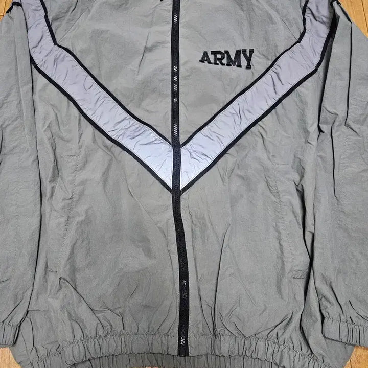 [BUNJANG] US Military Windbreaker Jacket / ipfu 미군 바람막이 자켓