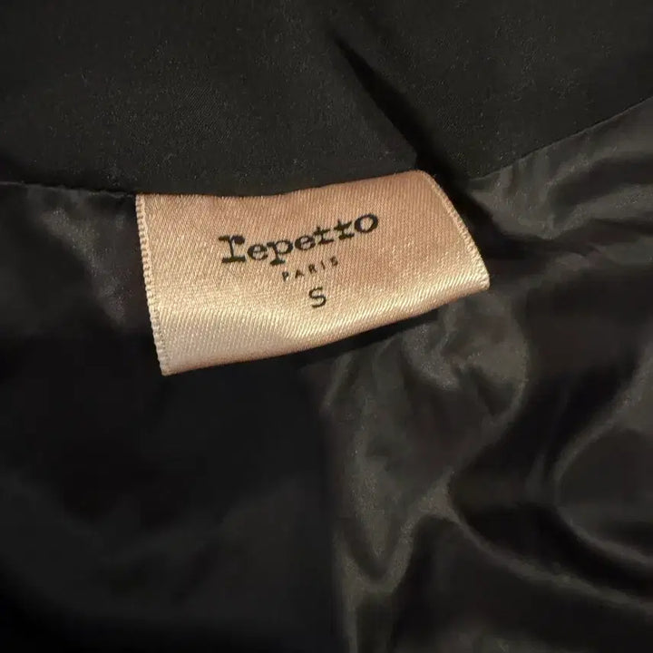 [BUNJANG] Repetto Activewear by Fabrique Puffer Jacket / 레페토 액티브웨어 바이 패브릭 퍼퍼 자켓
