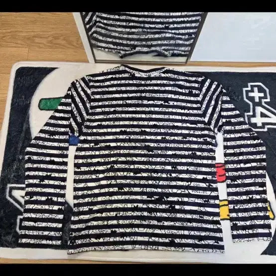 [BUNJANG] Comme des Garçons Striped Long Sleeve (Simpsons Edition) Navy / 꼼데가르송 스트라이프 롱슬리브 남색-한정판 (심슨에디션) 95