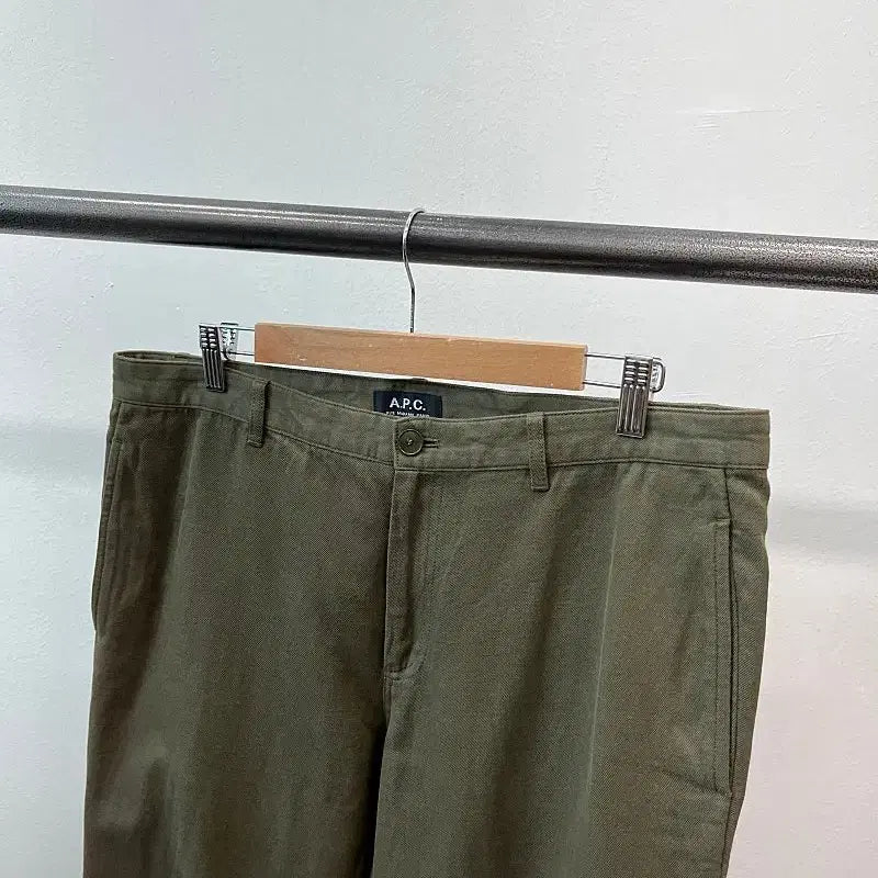 [BUNJANG] A.P.C. Khaki Work Pants Size 33 / 33) 아페세 카키 워크팬츠