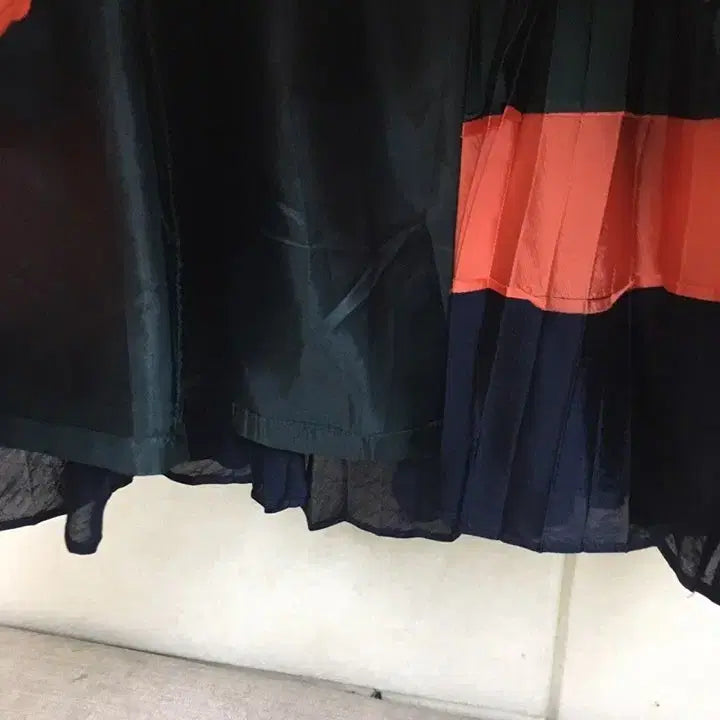 [BUNJANG] OBZE Colorblock Pleated Midi Skirt / 한섬 오브제 정품  배색 플리츠 미디스커트 64-92(44)
