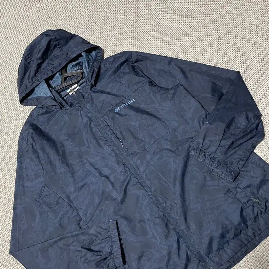 [BUNJANG] Columbia XL Lightweight Windbreaker Jacket / XL 컬럼비아 경량 바람막이 자켓 B.7871