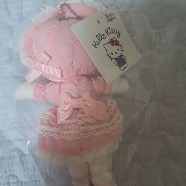 [BUNJANG] Sanrio Hello Kitty Closet Mascot Omekashi Keyring / 산리오 클로젯 마스코트 오메카시 키티키링