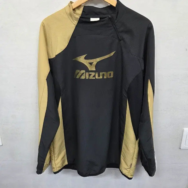 [BUNJANG] Mizuno Big Logo Gold Trim Warm-up Jacket XL / 미즈노 빅로고 골드 배색 웜업 자켓 xl