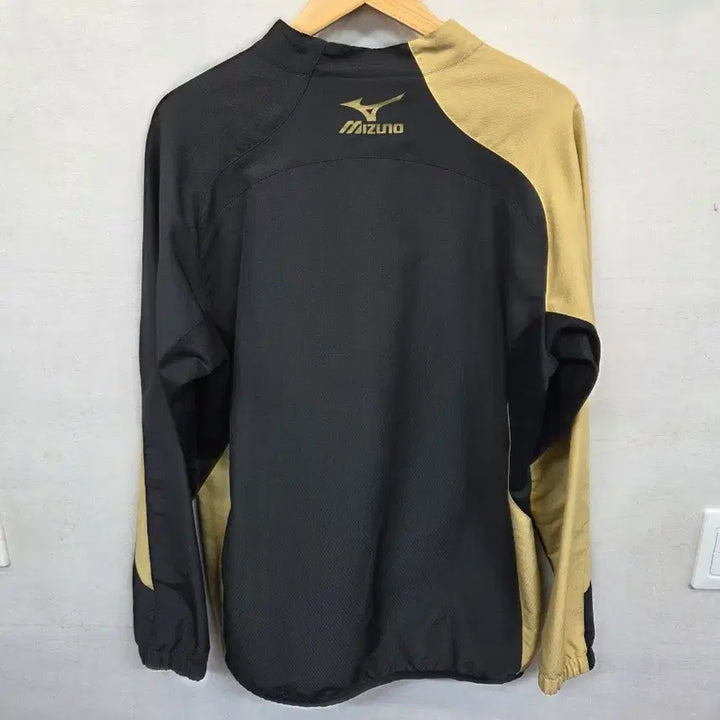 [BUNJANG] Mizuno Big Logo Gold Trim Warm-up Jacket XL / 미즈노 빅로고 골드 배색 웜업 자켓 xl