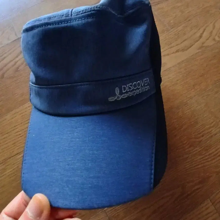 [BUNJANG] DISCOVERY Expedition Logo Mesh Cap Hat / 미착용 매쉬 캡 모자