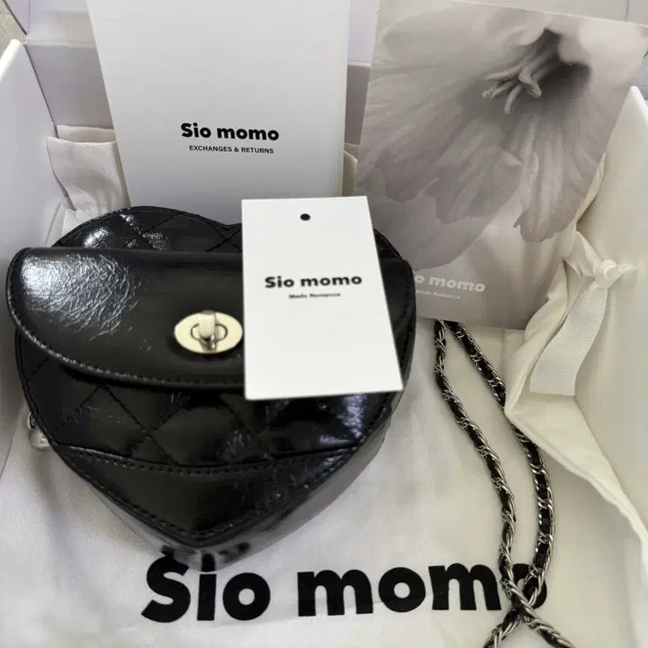 [BUNJANG] SIOMOMO Heart Quilting Chain Bag Black / 시오모모 하트퀼팅 체인백 블랙