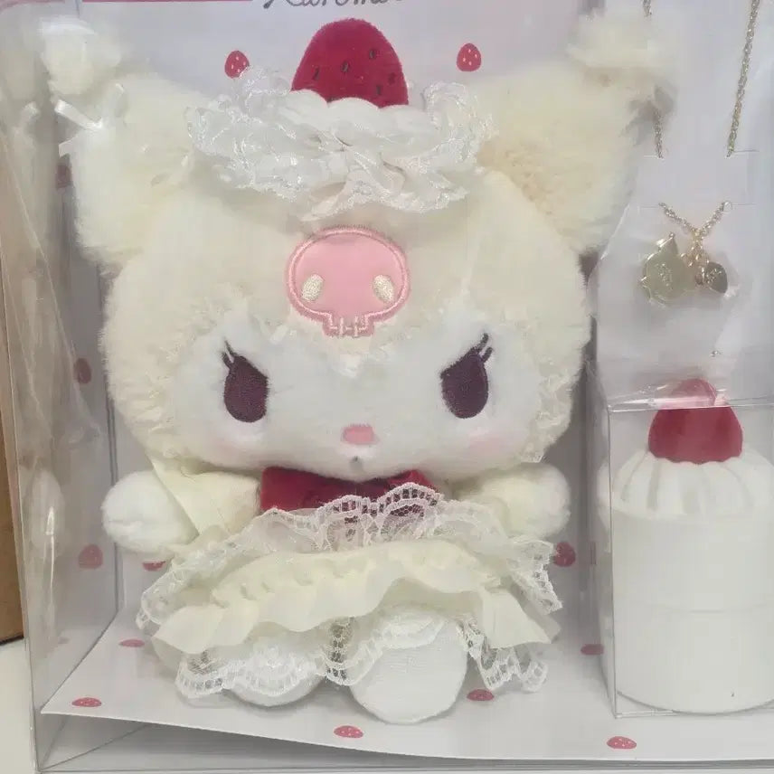 [BUNJANG] Sanrio Kuromi Shortcake Plush Accessory Set / [산리오] 쇼트케이크 1탄 쿠로미 누이 인형 악세사리 세트