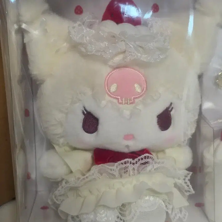 [BUNJANG] Sanrio Kuromi Shortcake Plush Accessory Set / [산리오] 쇼트케이크 1탄 쿠로미 누이 인형 악세사리 세트