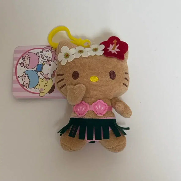 [BUNJANG] Hello Kitty Tanning Kitty Hawaii Doll Keychain / 헬로키티 태닝키티 하와이 인형 키링 뽑기