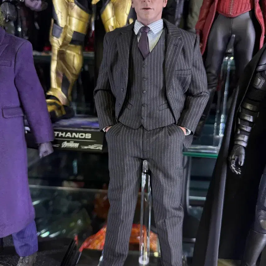 [BUNJANG] Hot Toys Dark Knight Batman (Thomas Wayne) Armory 2.0 Figure / 핫토이 피규어 아머리2.0 다크나이트 배트맨 웨인 단품 택비3만