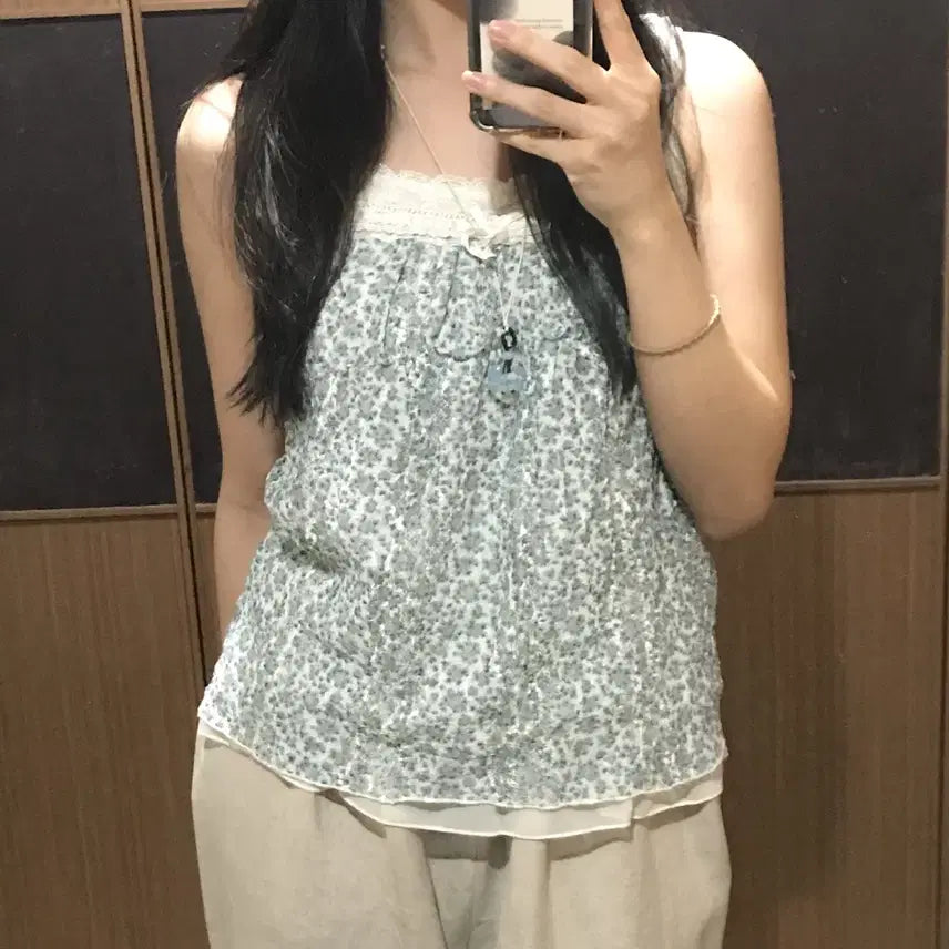 [BUNJANG] Kame Floral Sleeveless Top / 카메 대장 슬리브리스 잔꽃 슬리브리스