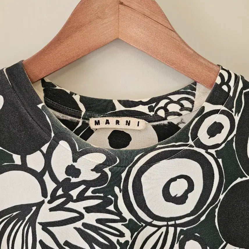 [BUNJANG] Marni Flower Pattern Short Sleeve T-Shirt Size 52 / [정품] 마르니 플라워 패턴 반팔 티셔츠 52