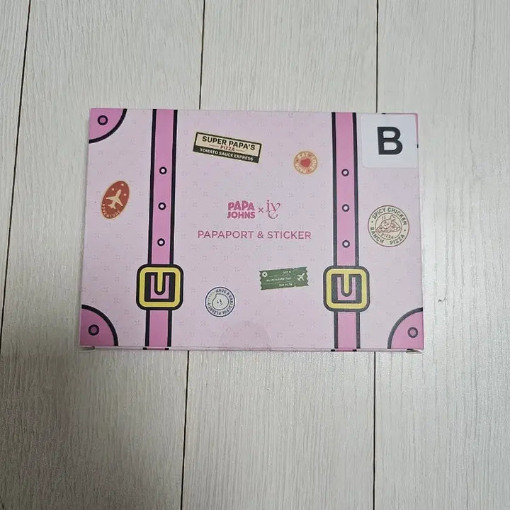 [BUNJANG] IVE Papa Johns B Set Passport &amp; Stickers / 파파존스 아이브 B세트 여권&amp;스티커