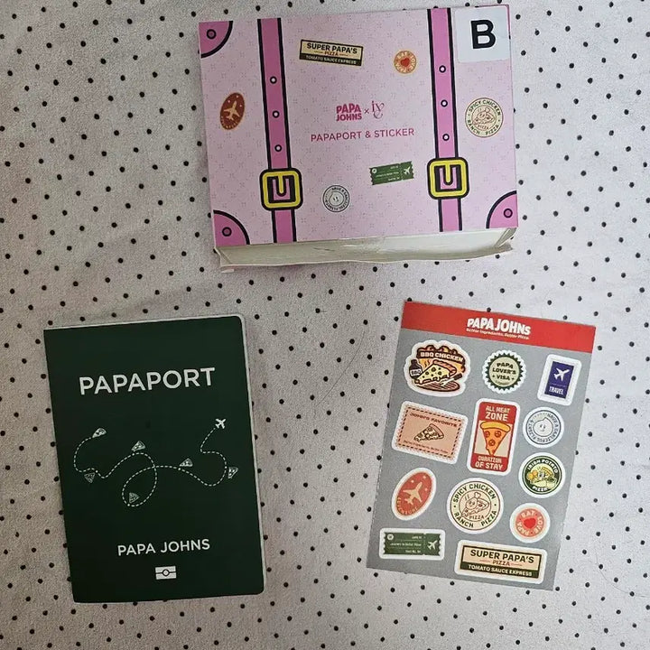[BUNJANG] IVE Papa Johns B Set Passport &amp; Stickers / 파파존스 아이브 B세트 여권&amp;스티커