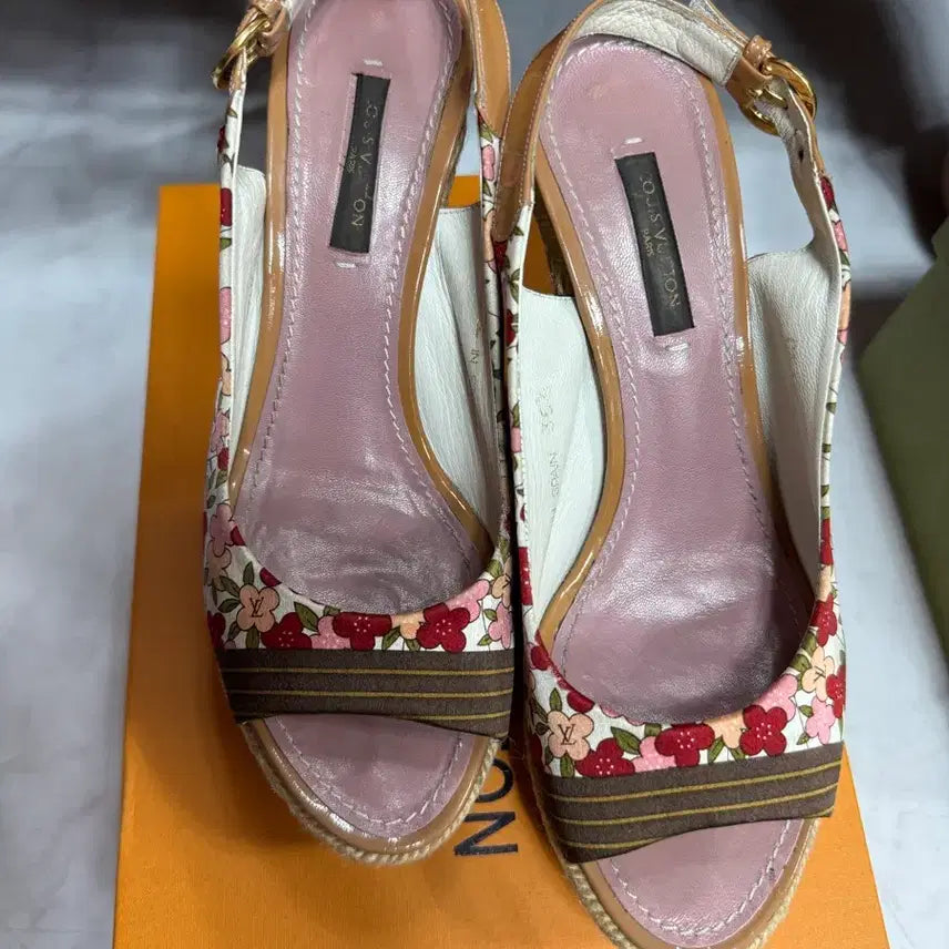 [BUNJANG] Louis Vuitton Leather Sandals / 루이비통 정품 내구성 좋은 샌들 싸게팝니다.!!!  보시다시피 사용감은