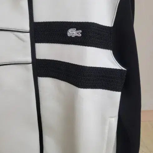[BUNJANG] Lacoste Colorblock Track Jacket / 라코스테 화이트 블랙 배색 트랙탑  새상품