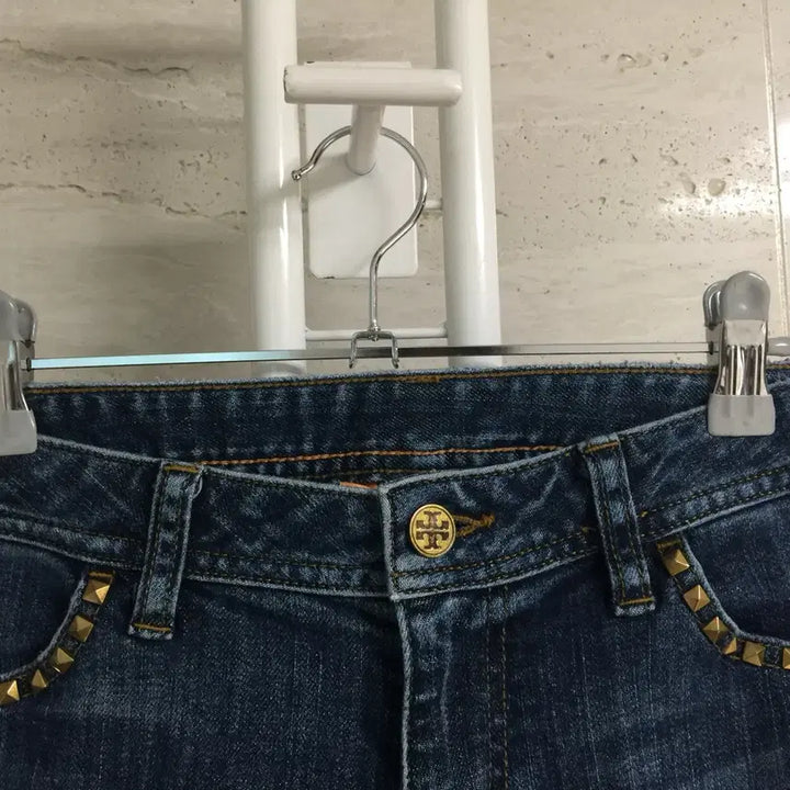 [BUNJANG] Tory Burch Stud Detail Denim Pants / 토리버치 데님 팬츠 29