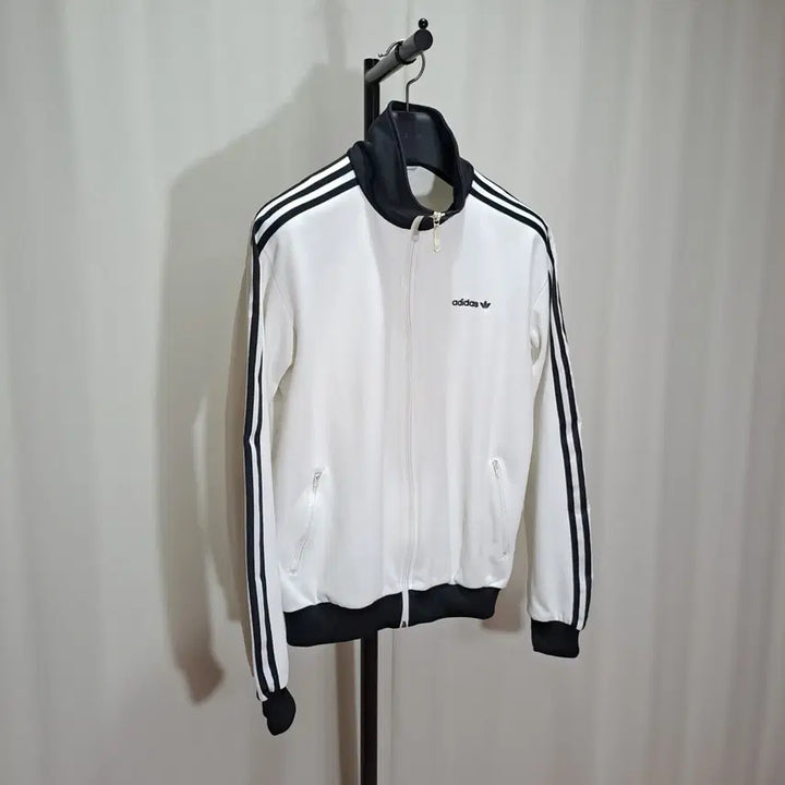 [BUNJANG] Adidas 00s Beckenbauer Track Top Jersey White/Black 100 / (택포) 아디다스 00s 베켄바우어 흰검 트랙탑 져지 100 B881