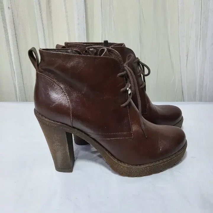 [BUNJANG] Vainer Italian Leather Heel Ankle Boots / [새상품]바이네르(Vainer) 이태리 가죽 힐 앵글부츠39