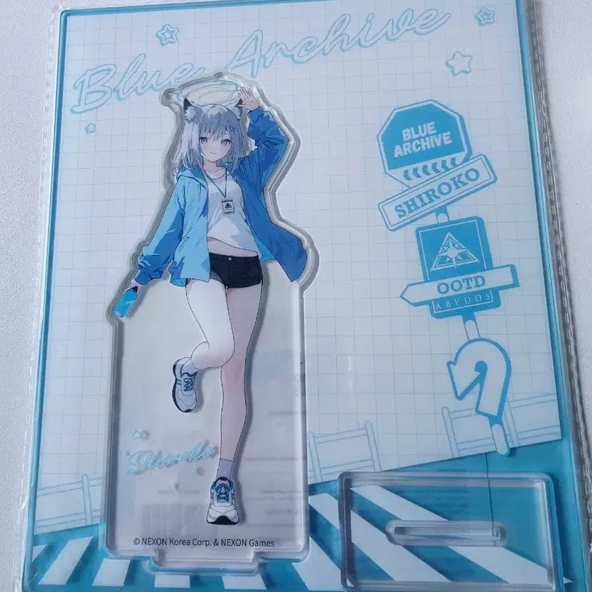 [BUNJANG] Blue Archive Shioko Holiday Work Acrylic Stand / 블루아카이브 시로코 홀리데이 워크 아크릴