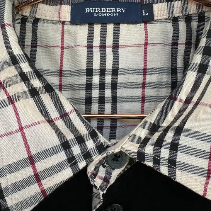 [BUNJANG] Burberry London Nova Check Collar Polo Shirt - Black / Burberry polo shirt