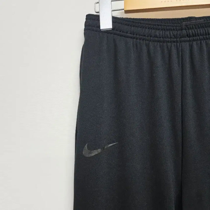 [BUNJANG] Nike Black Training Pants / 나이키 블랙 트레이닝 바지