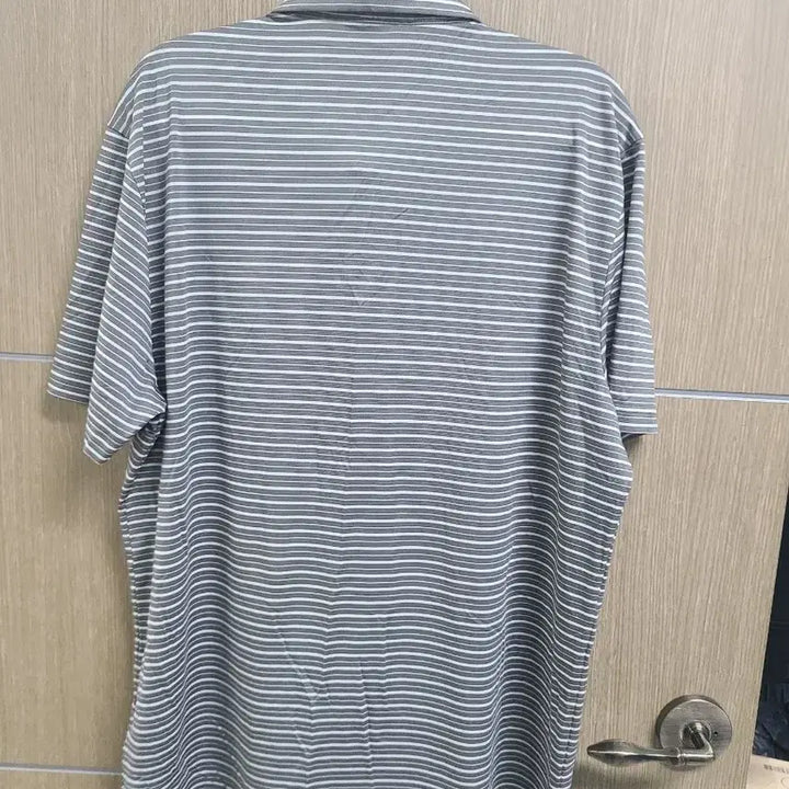 [BUNJANG] Beanpole Grey Stripe Short-Sleeve Polo Shirt / 빈폴 그레이 스트라이프 반팔 카라티 110