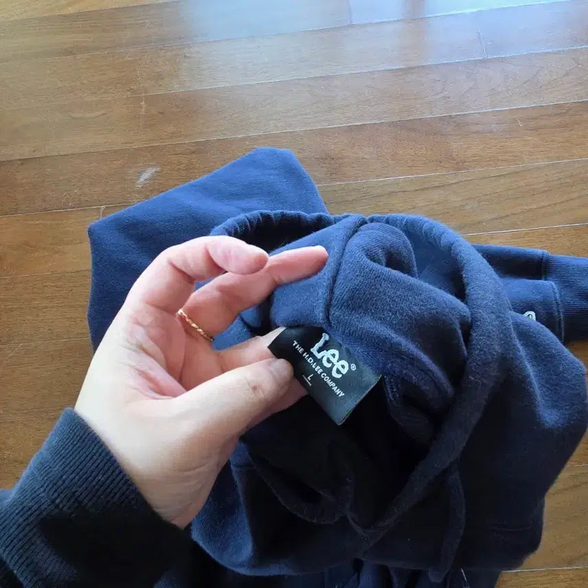 [BUNJANG] Lee Hoodie L Size / lee 후드티 판매합니다~